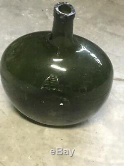17th Century Black Glass Wine Bottle Dutch English Onion Pirates Bottle Large