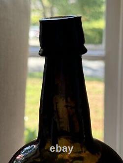 1830s ENGLISH BLACK GLASS BOTTLE GREAT CONDITION ANTIQUE