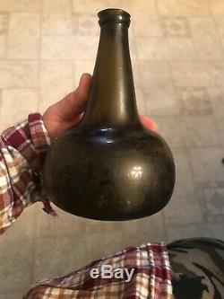 18th Century Rev War Blown Black Glass Dutch Onion Bottle 1680-1750 Nice Conditi