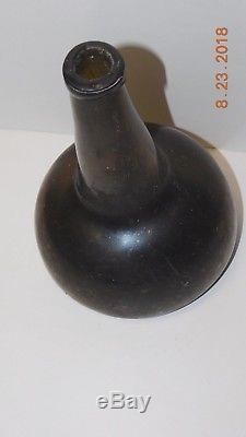 18th Century SHIPWRECK Dutch Black Glass Onion Bottle 1970's DIVE FIND S. C. Coast
