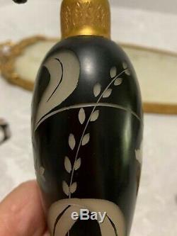 1923 DeVilbiss Carved Black Cambridge Glass Perfume Acorn Atomizer Bottle As Is