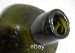 ANTIQUE 1870s DARK OLIVE a/k/a BLACK GLASS DUTCH CASE GIN BOTTLE, 10.75h