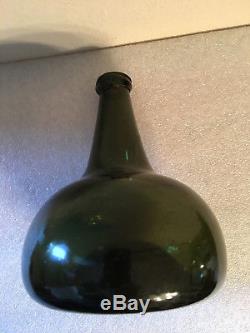 ANTIQUE CA. 1700s BLACK GLASS HAND BLOWN DUTCH ONION WINE BOTTLE