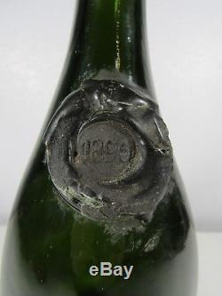 Antique England c. 1900's Black Glass Bottle Wine Shape Wax Seal H1-22