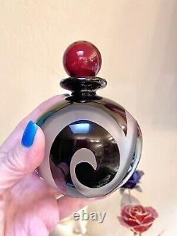 BEAUTIFUL Correia Ltd. Ed. #7/500 Etched Red & Black Art Glass Perfume Bottle