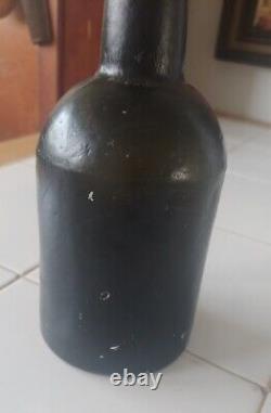 CA 1850s ENGLISH BLACK GLASS UTILITY BOTTLE White Led Oxide Pontil Scar