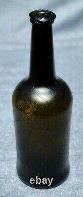 Colonial Era English Cylinder Wine Bottle 1770-1790 Deep Olive Greenblack Glass