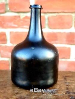Early 18th Century English Antique Black Glass Mallet Bottle, Circa 1720 wine