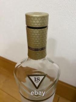 Empty Bottle The Macallan 18 Clear Glass White Label Whisky with Black Box