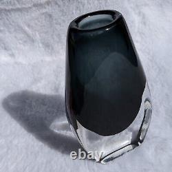 Glass Art Orrefors Nils Landberg Sommerso Smoke Dusk Dark Gray Glass Bud Vase