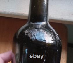 IRON PONTIL DYOTTVILLE GLASS WORKS PATENT 3 PC MOLD WHISKEY BOTTLE 1850s BLACK