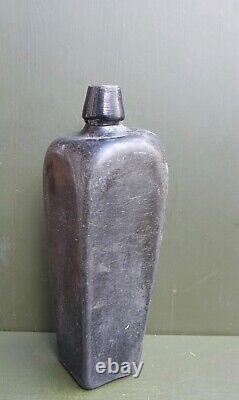 Nice Antique Dark green glass square gin bottle Dutch or English 18th/19th c