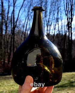 RARE 18th CENTURY BLACK GLASS ENGLISH BLADDER WINE BOTTLE