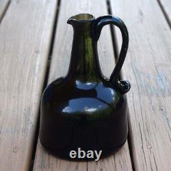 RARE EARLY 18th CENTURY ENGLISH WINE SERVING MALLET BOTTLE