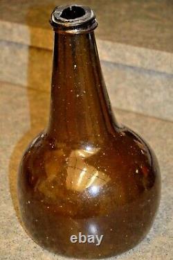 Rare Early 18th Century Hogarth European Utility Bottle 13-1/4