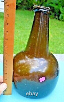 Rare Early 18th Century Hogarth European Utility Bottle 13-1/4