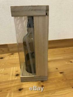 SUNTORY YAMAZAKI 18 Years Whisky Empty Bottle With Wood Box & Glass Case