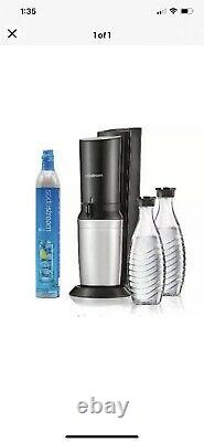 SodaStream Aqua Fizz Sparkling Water Machine Co2 And 2 Glass Bottles