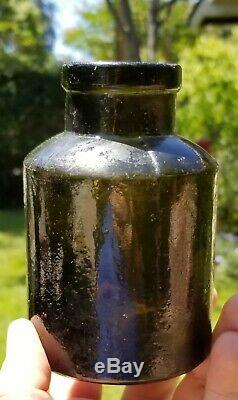 Unique & Crude Antique Black Glass Master Ink Utility Snuff Bottle, no problems