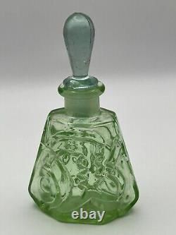 VNTG Art Deco perfume bottle/Green Uranium Glass/Czechoslovakia Stamped/Flower