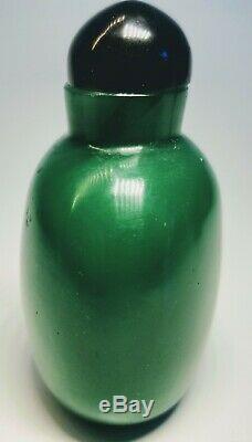 Vintage 1920s Chinese Peking Green Glass Snuff Bottle With Black Top