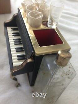 Vintage Music Box Metal Piano Man Piano Bar with 6 glasses plus bottle-For your