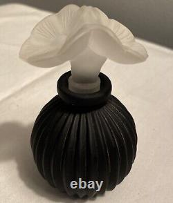 Vintage Napier Glass Black Ribbed Perfume Bottle With Flower Stopper 3.5